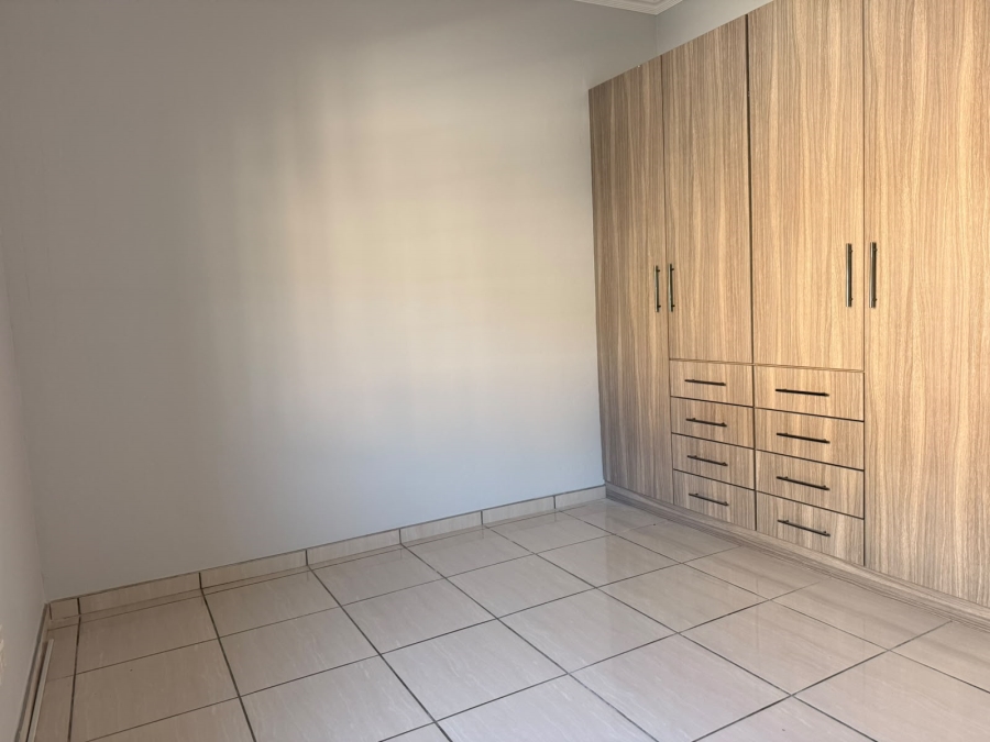 3 Bedroom Property for Sale in Geelhoutpark North West
